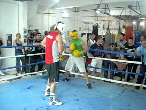 3-Angel Zabala Vs Jonathan Oliva.................."Asociación de Boxeo Norte.!!!!