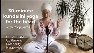 30 minute kundalini yoga to open the heart | Yogigems
