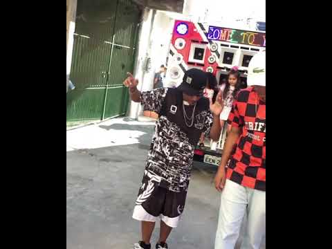 iury silva e dj mb lançando magrão (musica:dj s2k sexy bitch)