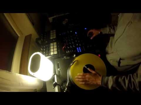 Random Scratch Practice : Looper #8