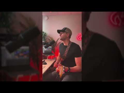 "Can You Hear My Song" by Kaiser Snap (visualizer with lyrics)