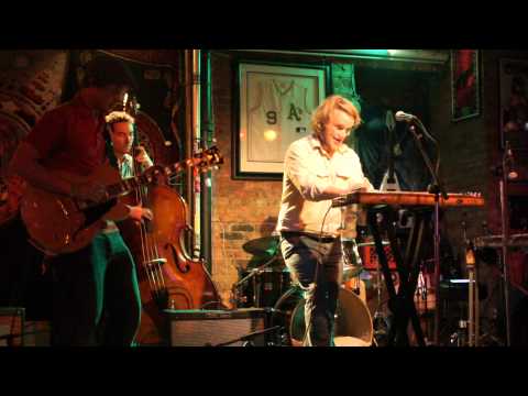 Mark Lavengood Steel Guitar Band plays 