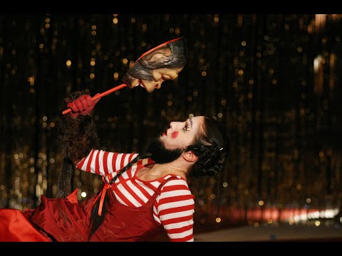 sirene Operntheater 2006 - Circus (Jury Everhartz) - Striptease der Bärtigen Dame - Maida Karišik