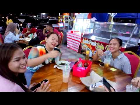 THE BUSKER.. Apresente-se no Garden Seafood Cafe.City Park kk.(o melhor busker da cidade).. ♥️ ♥️
