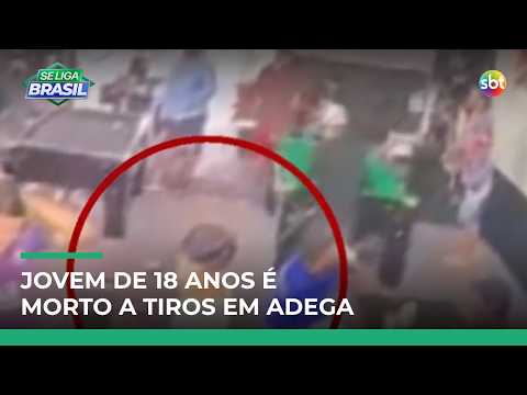 Jovem de 18 anos é morto a tiros dentro de adega; namorada fica ferida na Grande SP | #SeLigaBrasil