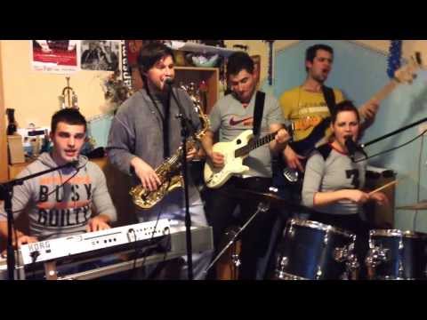 Pet poljubov za Valentinovo - Donačka