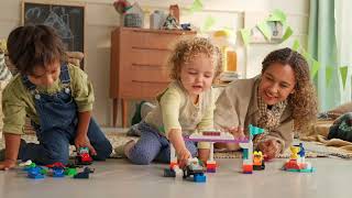 LEGO® DUPLO® 10445 Závodní auta a řidiči týmu F1®