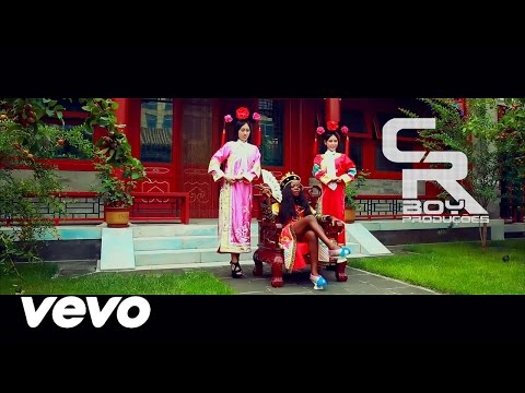 Lourena Nhyate - Nita famba na Wena  ( Video by CrBoyProd. )