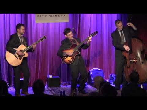 Frank Vignola's Hot Jazz Trio @The Loft, NY 5/13/19 Girl From Ipanema