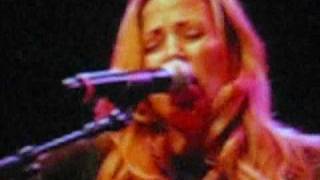 Bridge Benefit Concert 2009: Sheryl Crow - Drunk With The Thought Of You