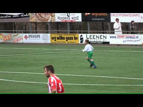 Pupil Tom van Hyfte scoort bij Groene Ster.