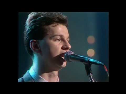 Depeche Mode - Just Can't Get Enough (Live @ Måndagsbörsen '82)
