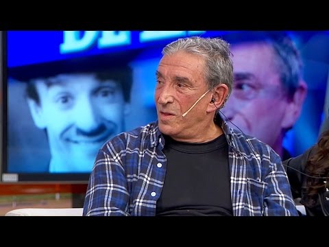 Cacho de la Cruz festeja su cumpleaños en Desayunos Informales