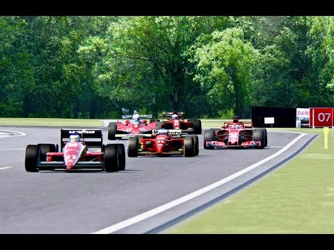 Ferrari F1 2018 vs Old F1 Ferrari - Top Gear Track