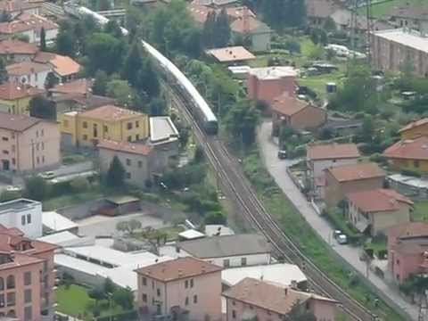 Incrocio di regionali con E464 a Vercurago-San Girolamo