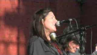 The Breeders Shocker In Gloomtown McCarren Park Pool 7/13/08