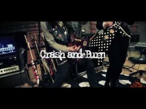 winnie「crash and burn」（Official Music Video）