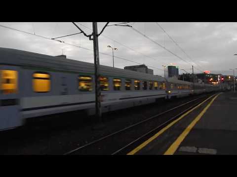 EU07-331 + IC MEHOFFER z Z.Góry i J.Góry do Przemyśla wjeżdża na dworzec Rzeszów Gł. 31.10.16