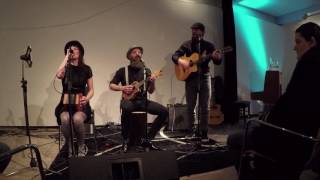 Back To Basis -  Shamrock & the Tulips  - Beside Me (03-03-2017)