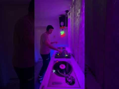 RawVinyl -Vinyl raw ! ;)