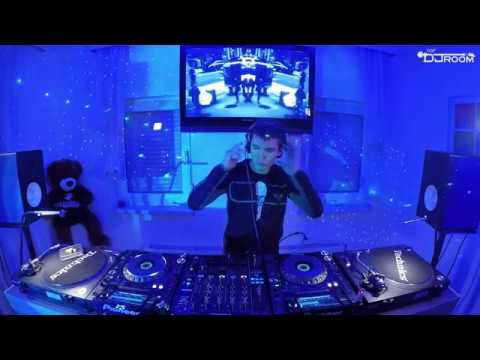 Top DJ Room w/ Leon B - Episode #25 /LIVEstream HD/