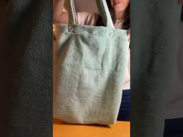 Vídeo relacionado con latostadora Bolsa de Tela Tote Bag Sant Jordi Hombre Mujer - Ideas de Regalo Sant Jordi - Regalos Originales de Sant Jordi para el 23 de Abril - Tote Bags Catalunya