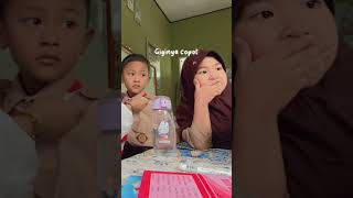 Download lagu Loose tooth mp3 Download lagu Loose tooth mp3