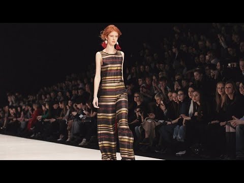 Показ коллекции Naz Maer. Модель Сомик Анастасия Владимировна.