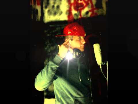 G-Unik ft. REDI -  My Town