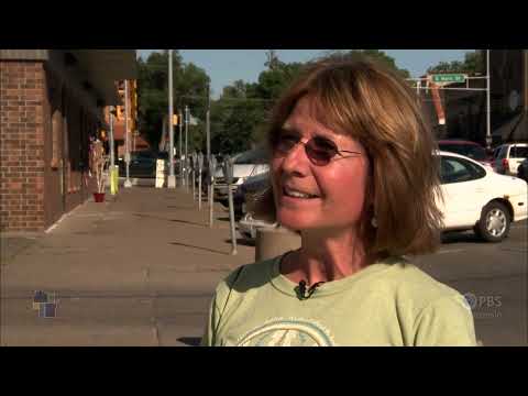 Wisconsin Life | Book Club Bars