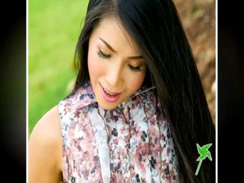 Thể hiện bởi Quỳnh Lan
