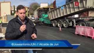 preview picture of video 'Puesta en marcha de las obras de asfaltado y accesibilidad del municipio de Jun'