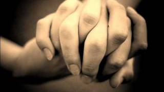 A Dos Manos Lyrics English Translation