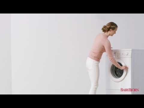 BABYBJORN nešioklė Mini, Anthracite, 3D Mesh 021013 video
