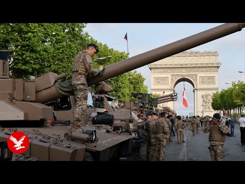 Live: Tanks roll through Paris as France marks Bastille Day