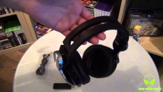 Video thumbnail for Sony PS3 Pulse Elite Edition Headset Unboxing by SamTheeGeek