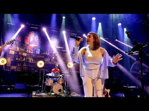 THIS PERFORMANCE IS ON ANOTHER LEVEL | Purple Rain - Prince | Allie Sherlock & The 3 Busketeers