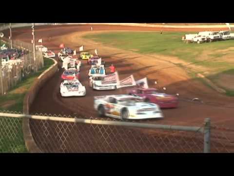 Super Sedans - Grand Parade - N.S.S.S. (Round 01)  - Gympie Speedway - 29.11.12