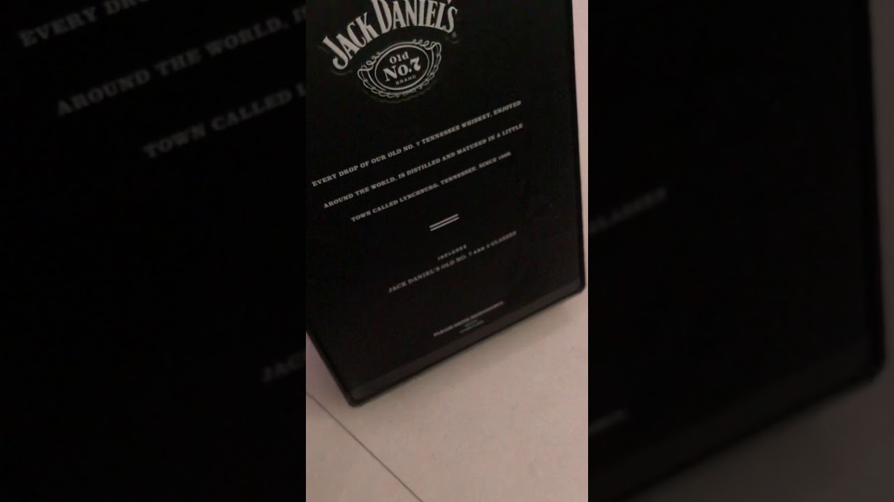 Jack Daniels whiskey unboxing, free glasses and price in INDIA PUNE CITY 2021