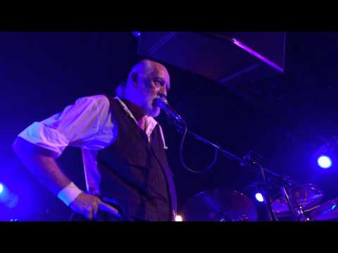 Mick Fleetwood Blues Band ft Rick Vito - banter (Solana Beach)