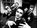 Kaizers Orchestra - Sorti [lyrics] 