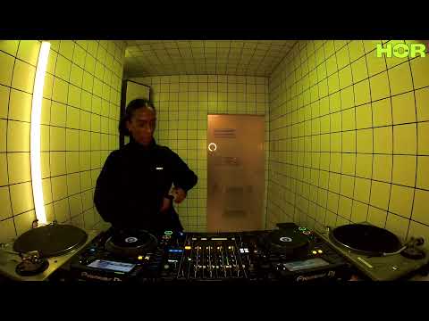 HÖR SUPPORTS - UKRAINE EMERGENCY FUNDRAISER - SORAYA | HÖR - Feb 25 / 2022