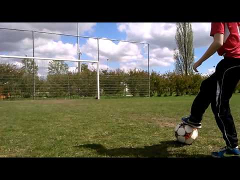 Voetbal challenge #1 volleys 'laat comment achter"