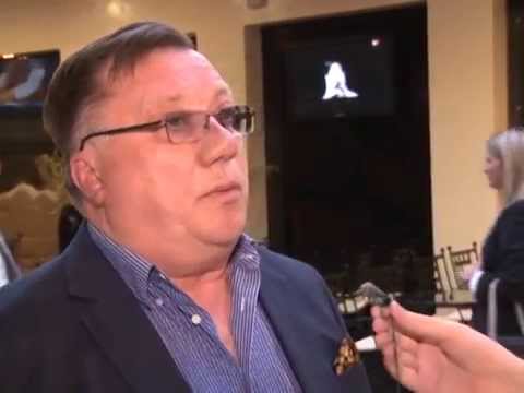 HALID BEŠLIĆ O CECI RAŽNATOVIĆ-"Neka žena pjeva,baš me briga.To meni ne smeta."  Budva 2014