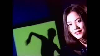 [問卦] 天空 颳著肆意猛風 風中 雨任意舞動