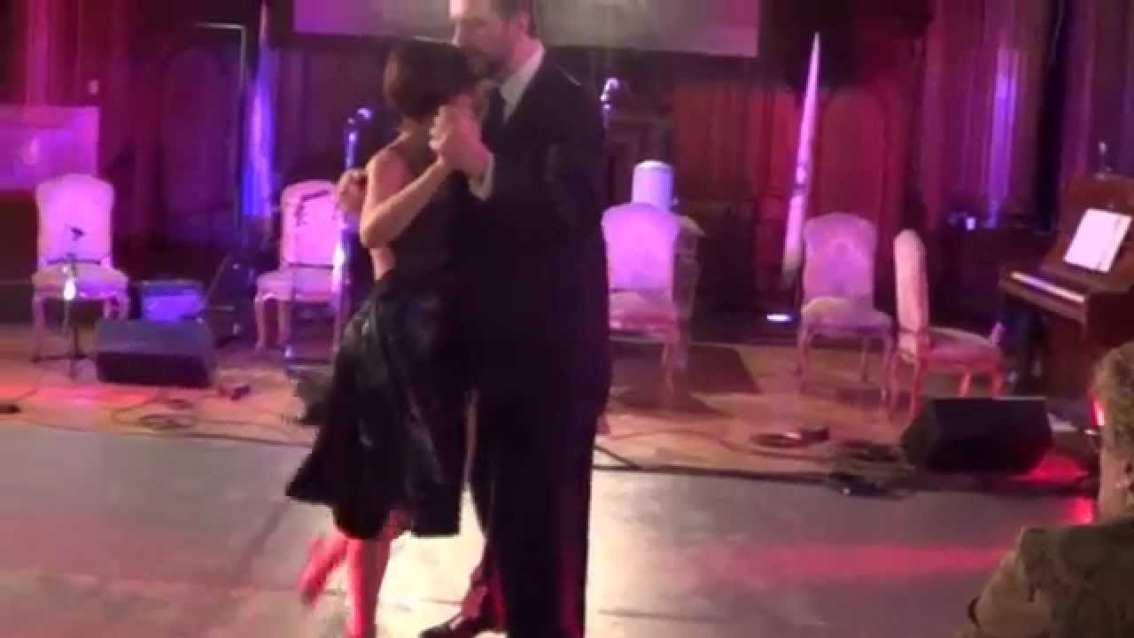 Gustavo Benzecry Sabá & Maria Olivera Vals "Dichas Que Vivi" R. Biagi - A. Falgas (02-06-15) 1/2