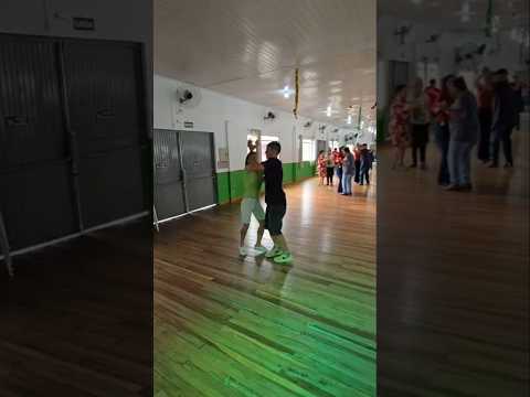 no Média e Terceira idade em Chopinzinho no Paraná.Brasil #shotrs #baile #dancarinos