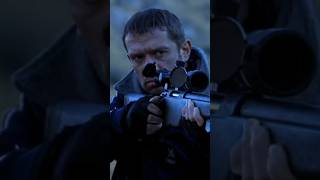 Vladimir Mashkov uses a SIG-Sauer SSG 3000. Owen Wilson. Behind Enemy Lines (2001). John Moore 📽