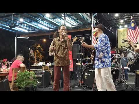 Wak Mustar the lagend..semua terpukau dengar lagu ini...Mabuk Kepayang S Jibeng