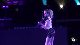 Lindsey Stirling - Love&#39;s just a feeling  |  Brave enough Tour
